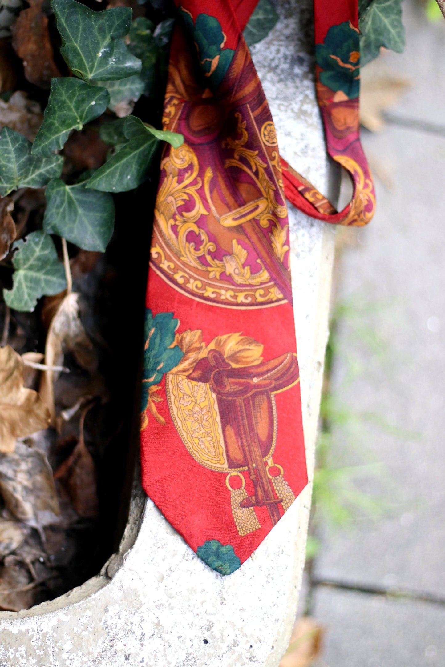 80s Atwardson Silk Tie | Vintage Baroque Inspired necktie | Opulent dapper necktie