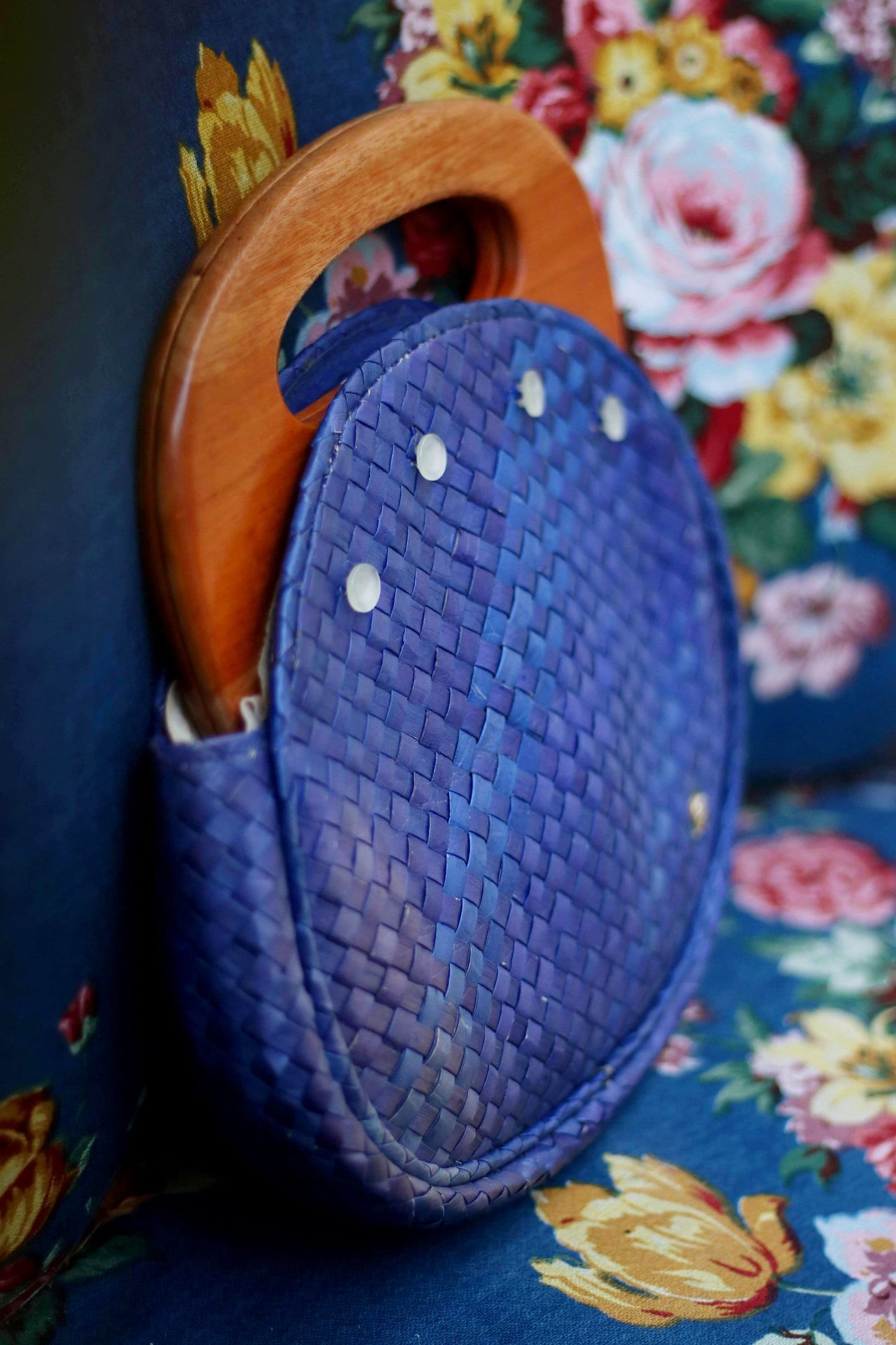 Vintage Aigner Bag| 80s mini Woven blue Basket Bag summer top handle bag| Raffia and wooden bag