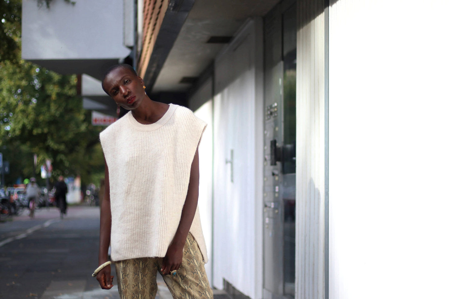 90s asymmetrical vest| Vintage cream minimalist winter vest | Classic fashion forward layering essential