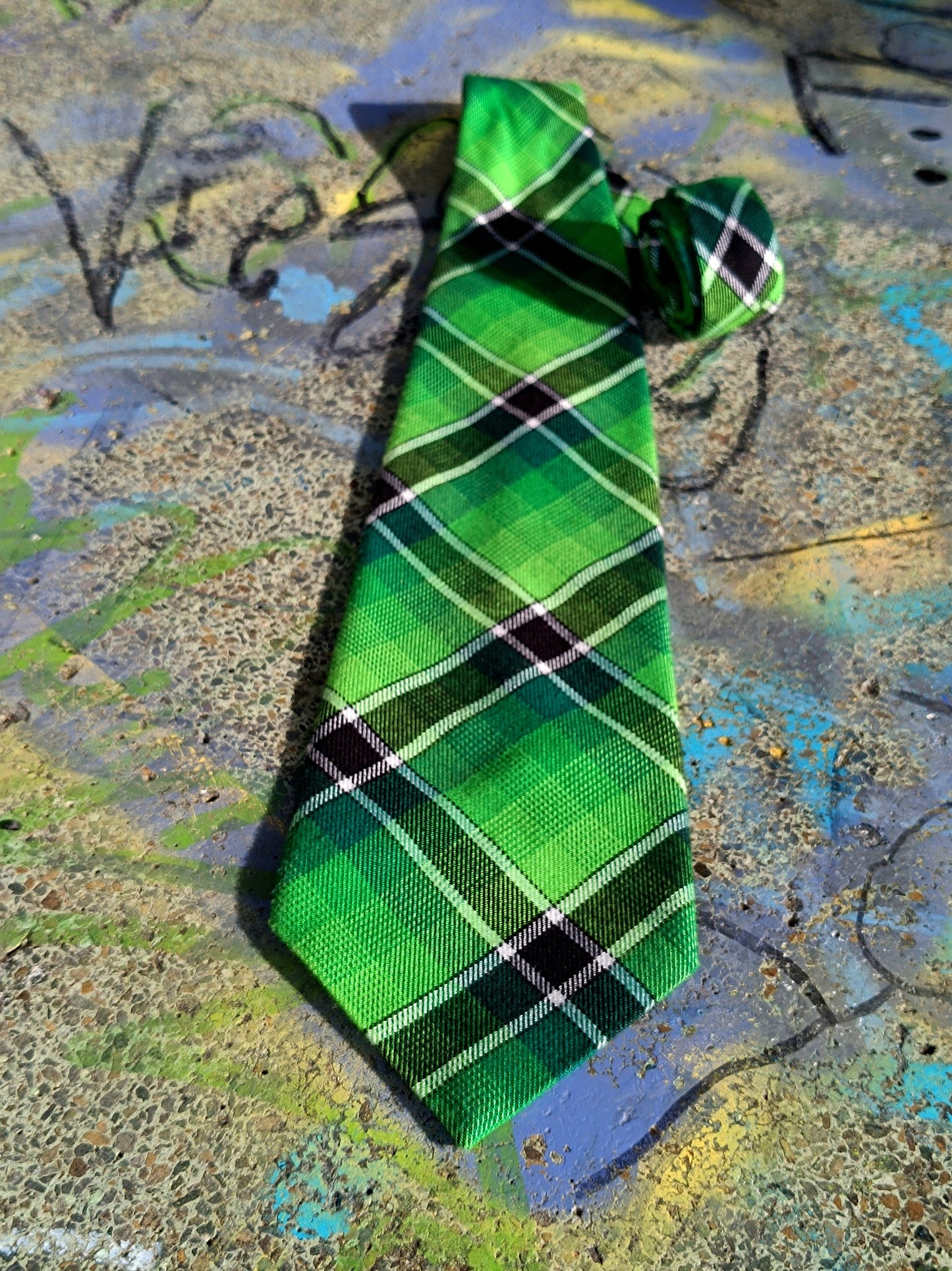90s Plaid Tie| Vintage Checkered Green Tie| | Women's Tie| Men's Workwear Tie| Genderless Fashion| Xmas Gifts