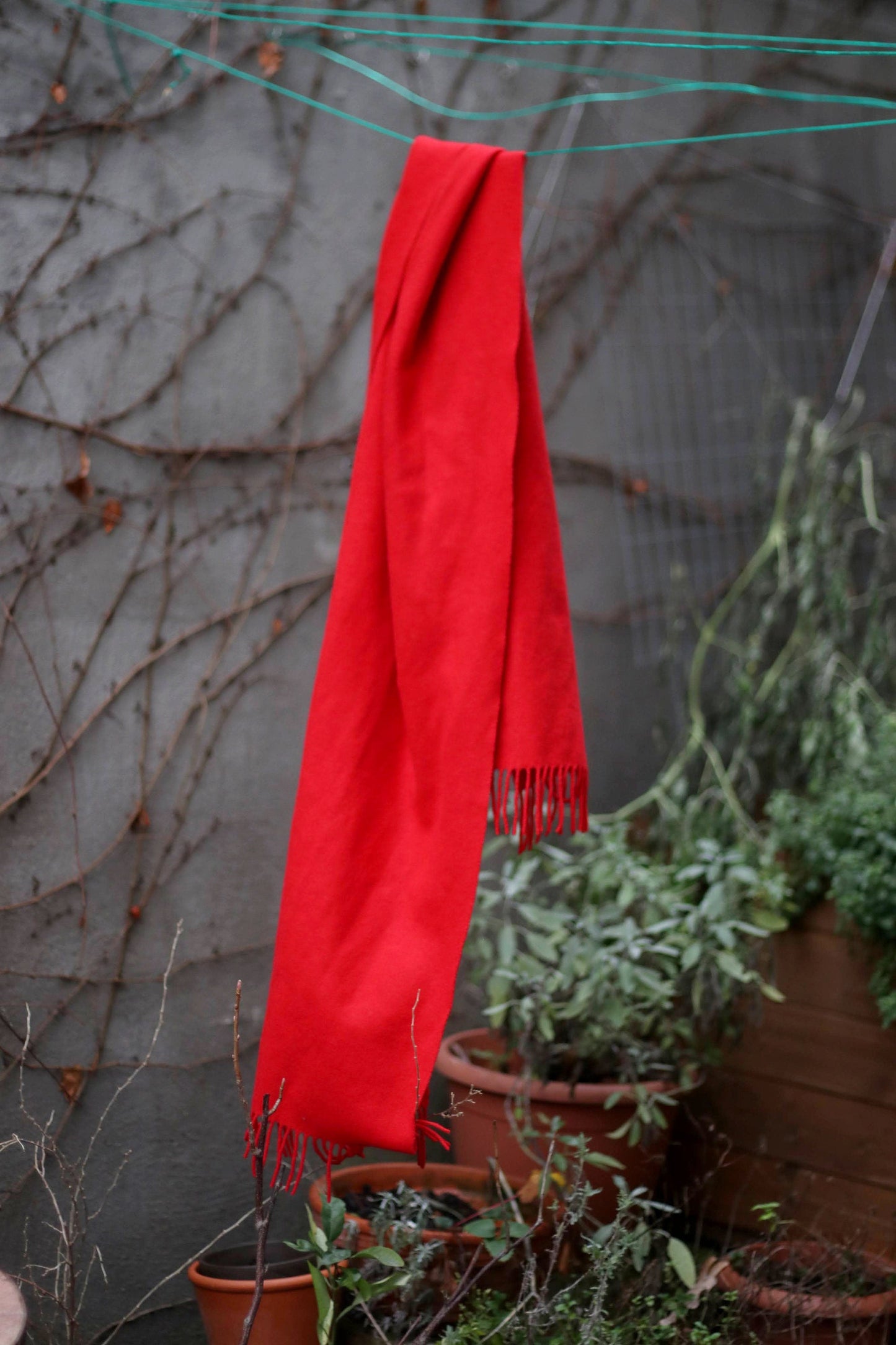 90s Red Scarf| Vintage Unisex Winter Scarf| Minimalist Wool Blend Scarf