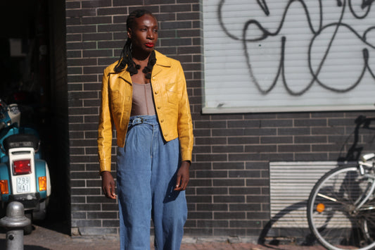 Vintage 80s Yellow Leather Cropped Jacket - Bold Boxy Fit, Real Retro Style