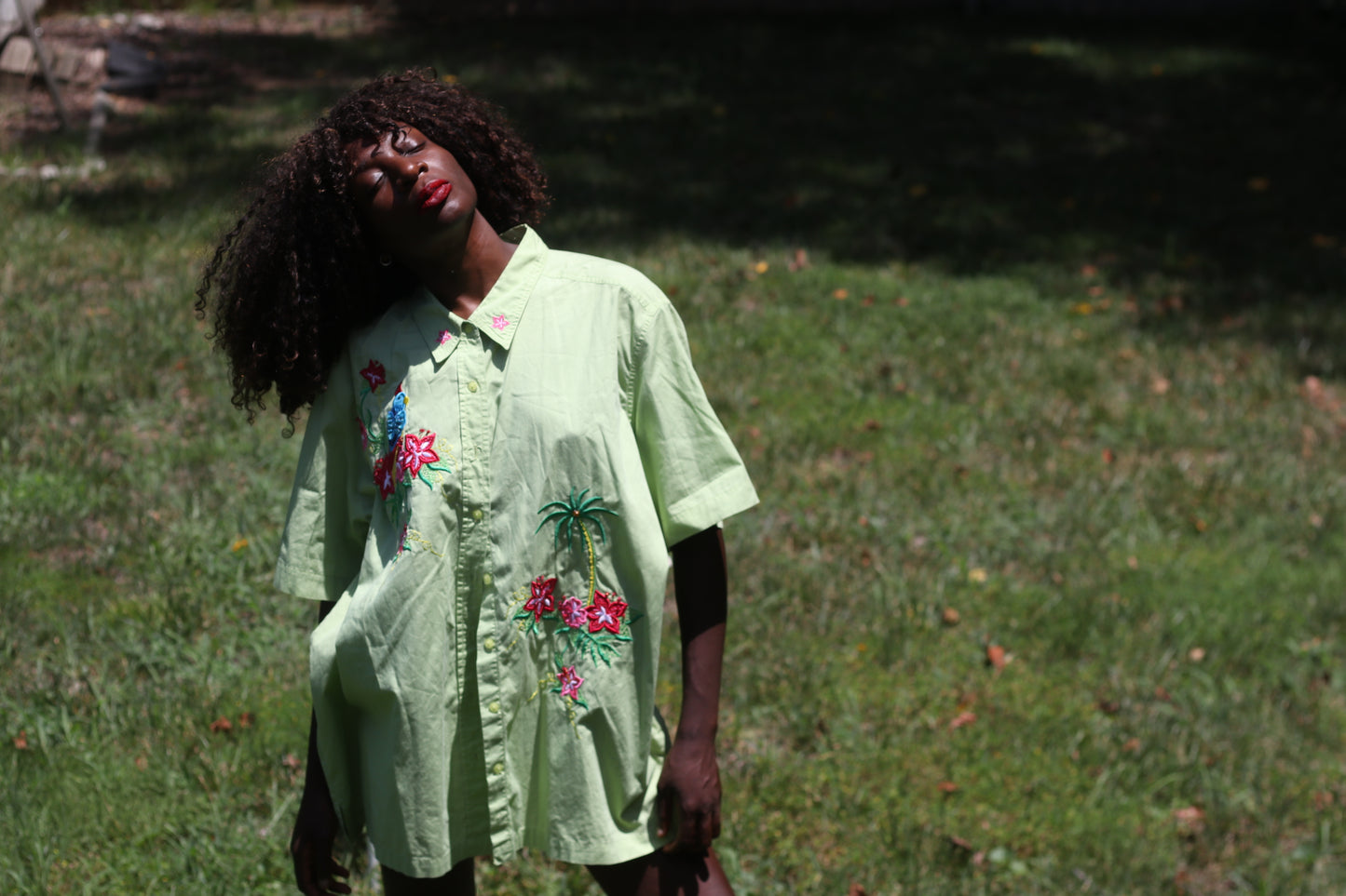 Bobbie Brooks Vintage 90s Green Embroidered Tropical Hawaiian Shirt