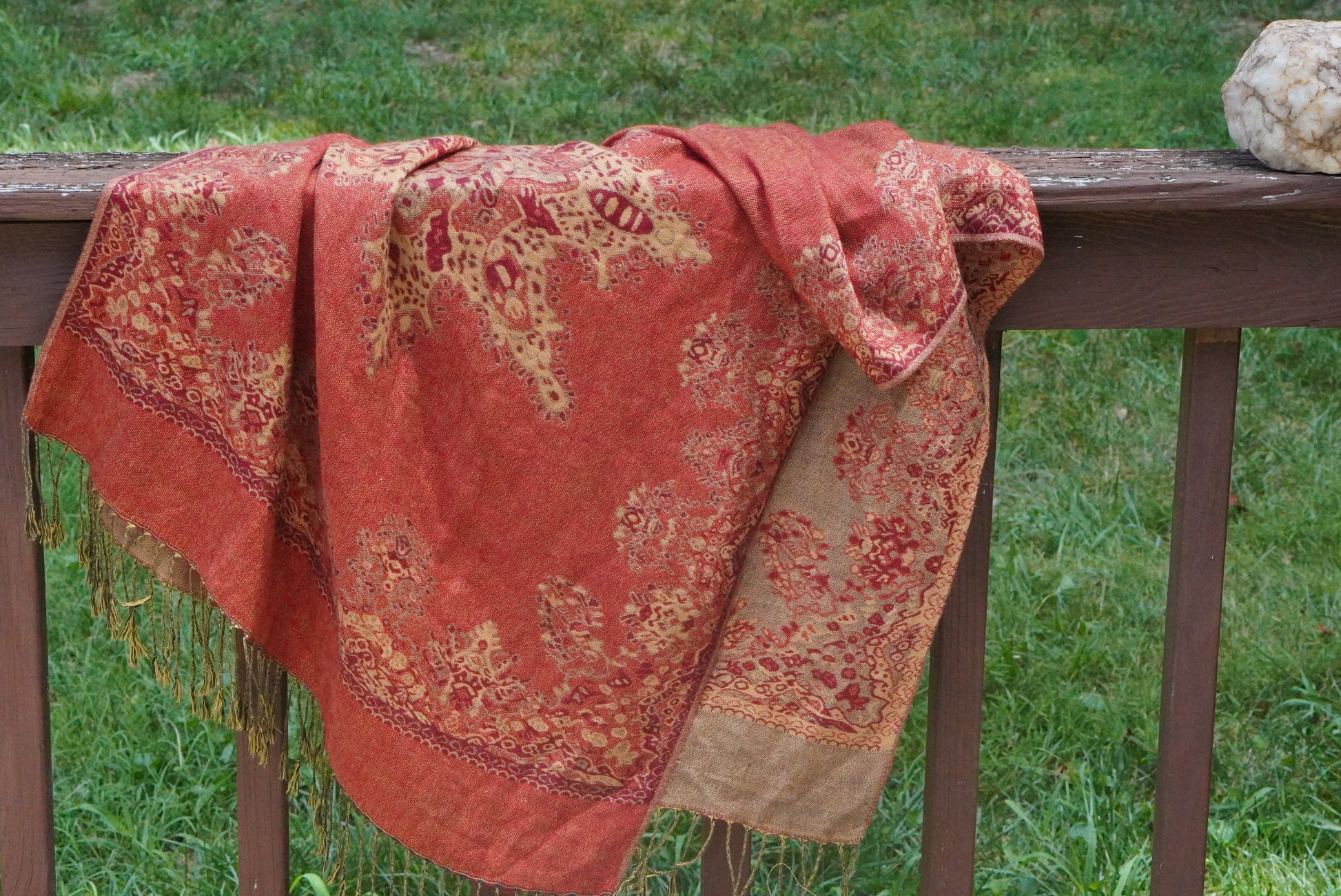 Vintage Paisley Pashmina Scarf | 90s Rust Red Boho Fringe Shawl