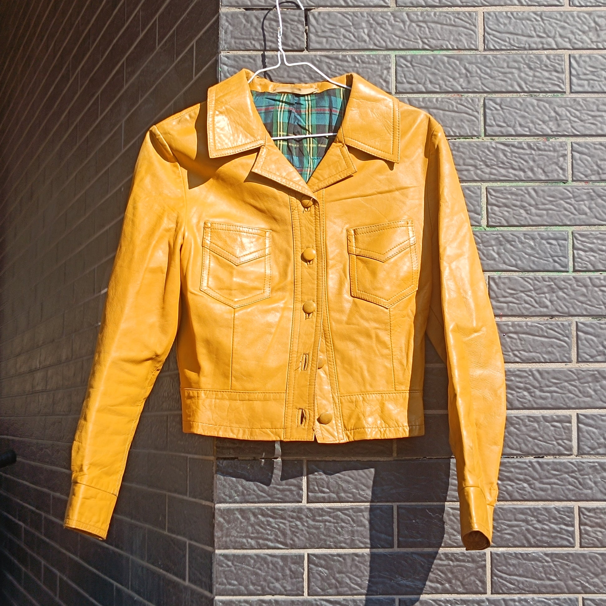 Vintage 80s Yellow Leather Cropped Jacket - Bold Boxy Fit, Real Retro Style