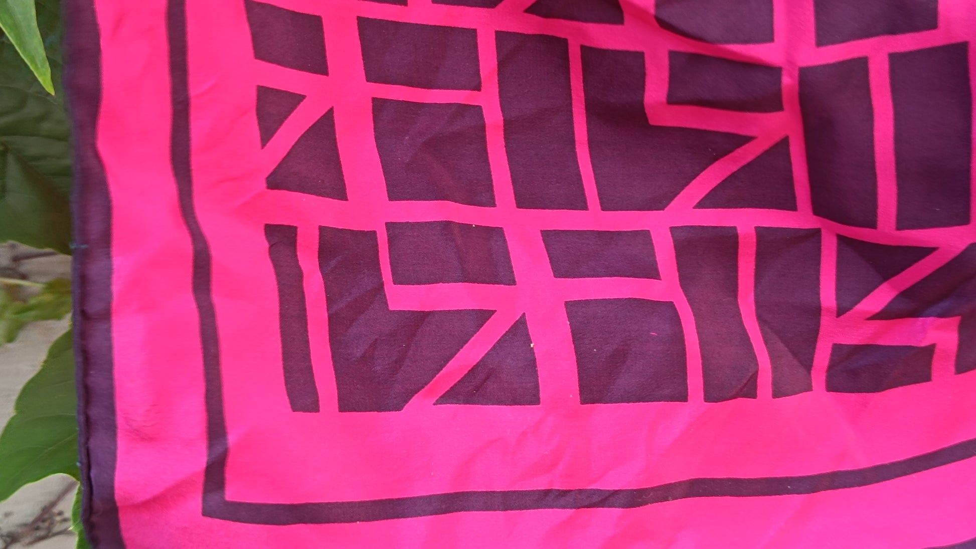 Betty Barclay Vintage 70s Geometric Silk Scarf - Pink & Plum Neck Head Wrap
