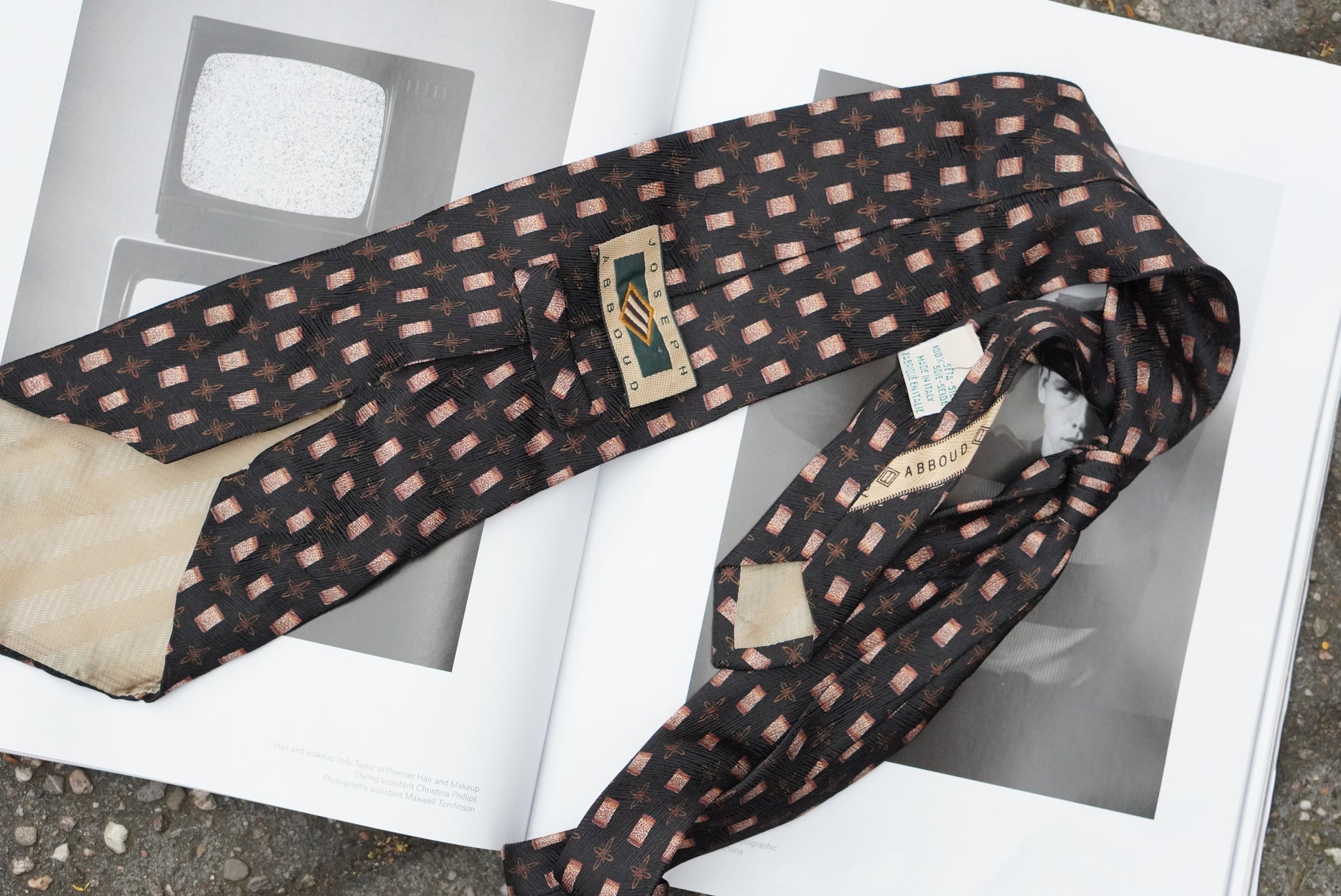 Joseph Abboud Vintage Silk Tie 90s Geometric Brocade Italian Made Mens Necktie