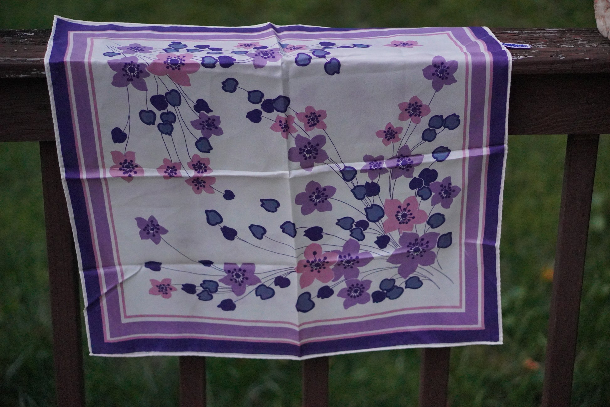 1970s Purple Floral Neck Scarf Made in Japan – Acetate Twill Vintage