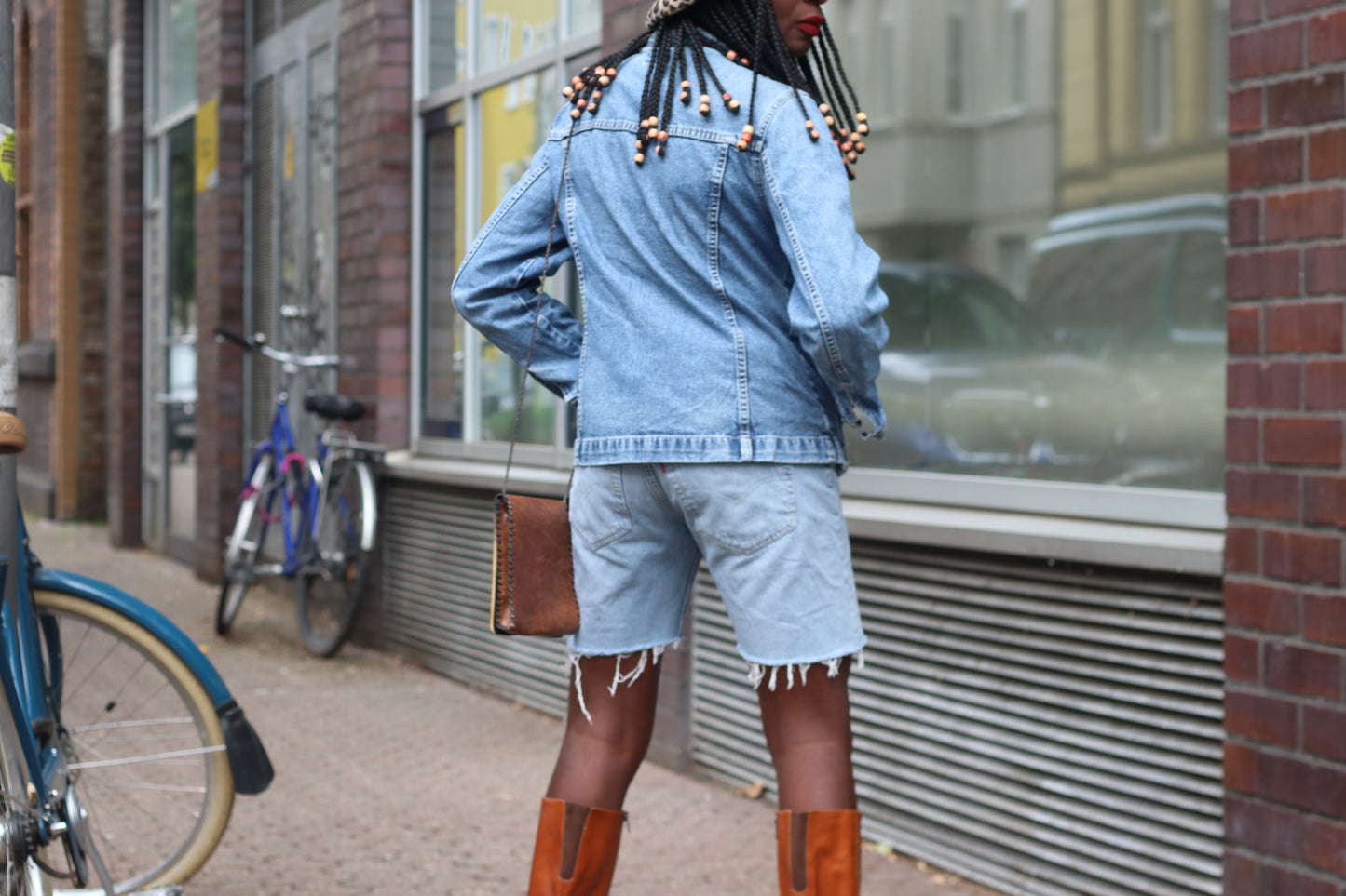 Vintage 1990s Denim Jacket Classic Light Wash Jean Trucker Jacket Retro Coat S M