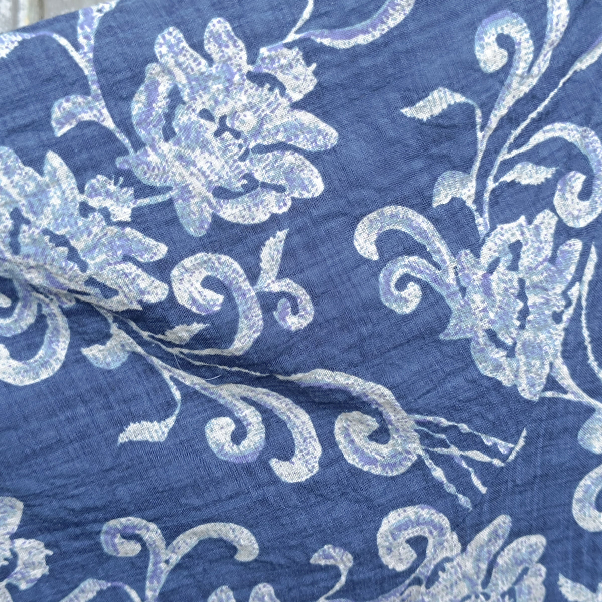 Votprove Blue Floral Short Sleeve Button Shirt - Size XXL