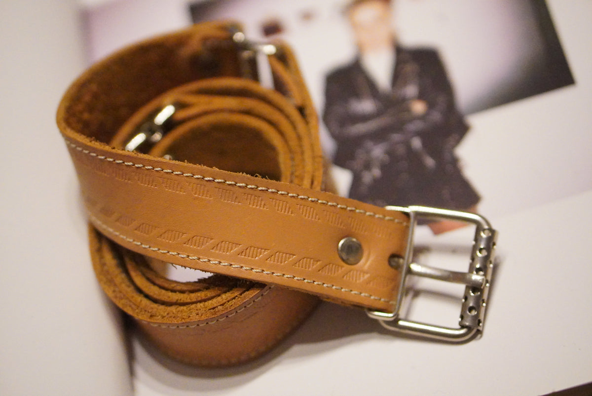 Vintage Brown Leather Belt | 70s Boho Tan Brown Embossed Detailed Belt