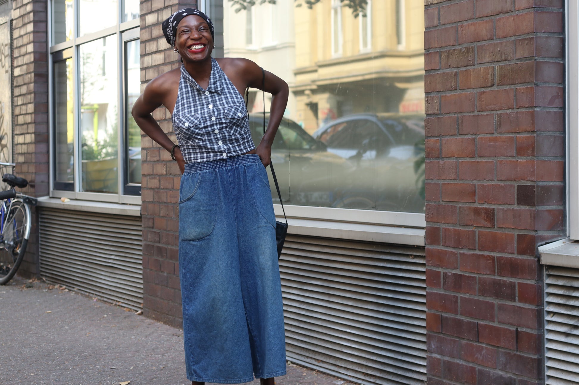 3 Suisses Vintage Halter Top - 90s Y2K Plaid Crop Blouse