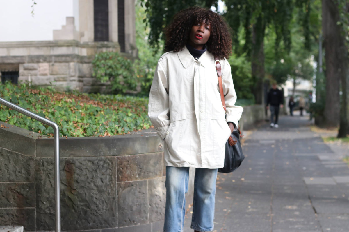 Vintage Beige Trench Jacket | 80s Minimalist Light Coat | S/M