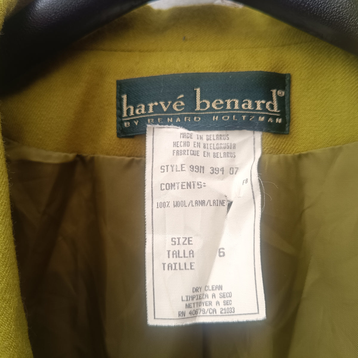 Harvé Benard Women's Wool Blazer, Size 6, Green