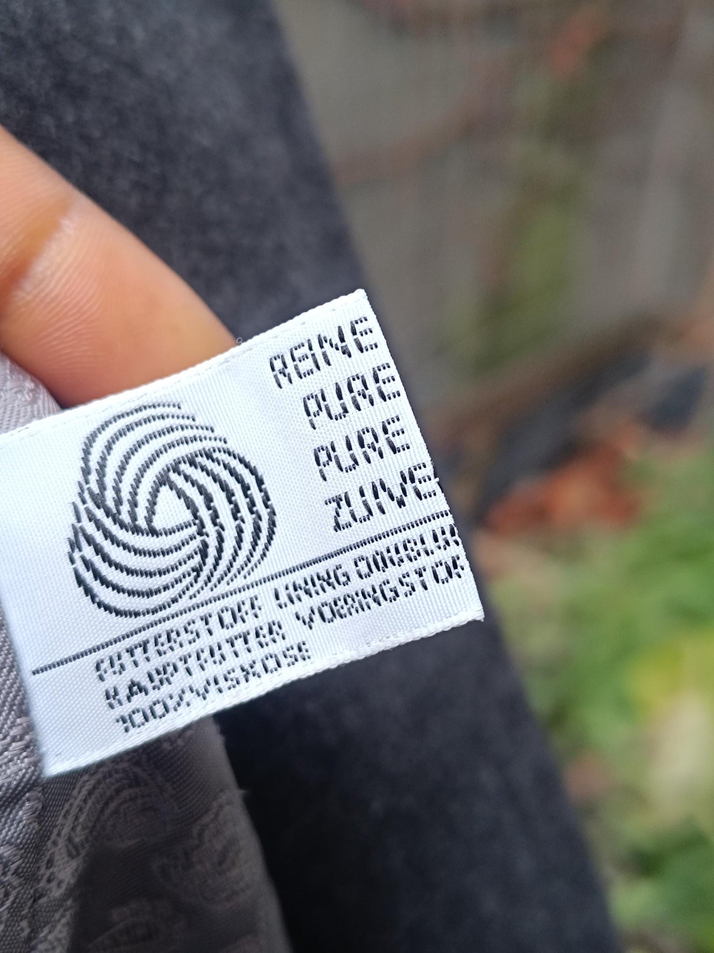 Vintage 80s Wool Cropped Blazer: Minimalist Tuxedo Style