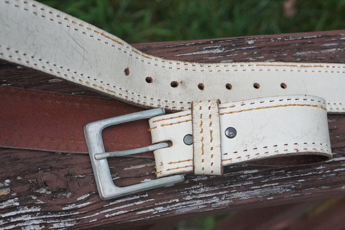 Vintage White Leather Belt - 70s Top Grain Bridle Stitch Belt - Medium