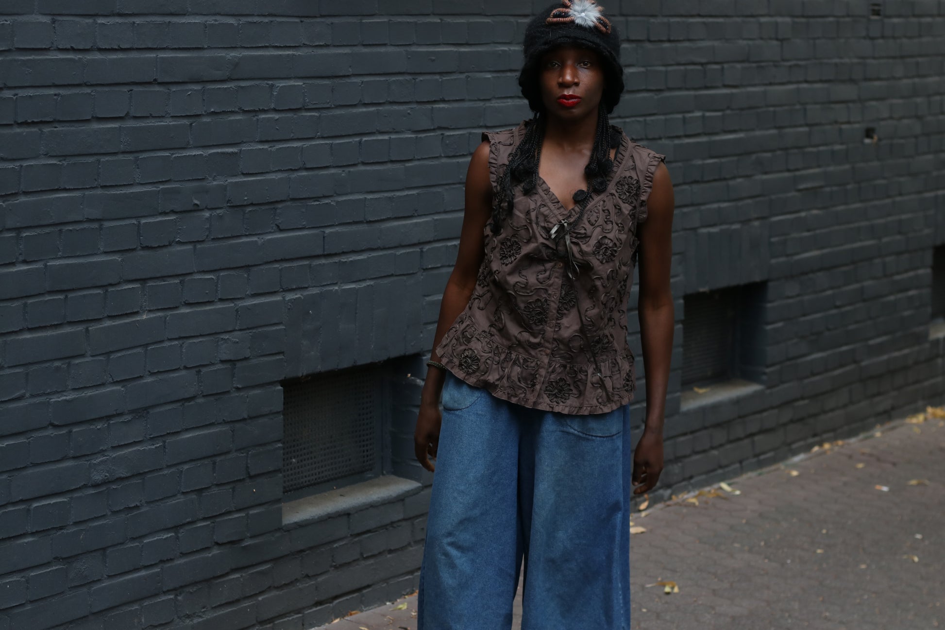 Vintage Brown 90s Textured Sleeveless Blouse Top - Boho Vest
