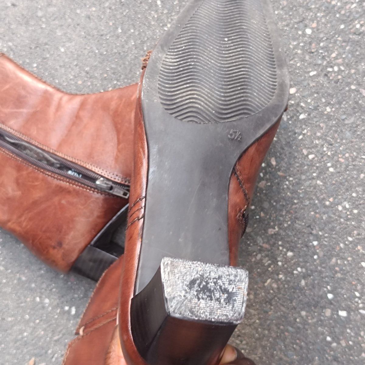 Vintage Brown Leather Ankle Boots | 90s Pointed Toe Booties EU 38.5