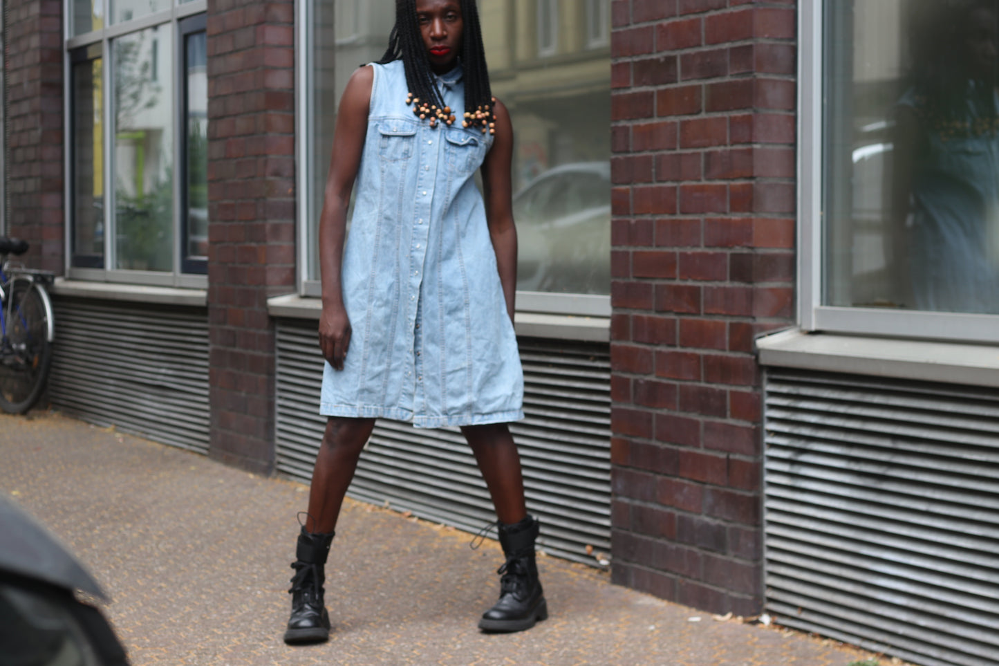 Vintage 90s Denim Dress Sleeveless Light Wash Jean Midi Snap Button Coat Dress