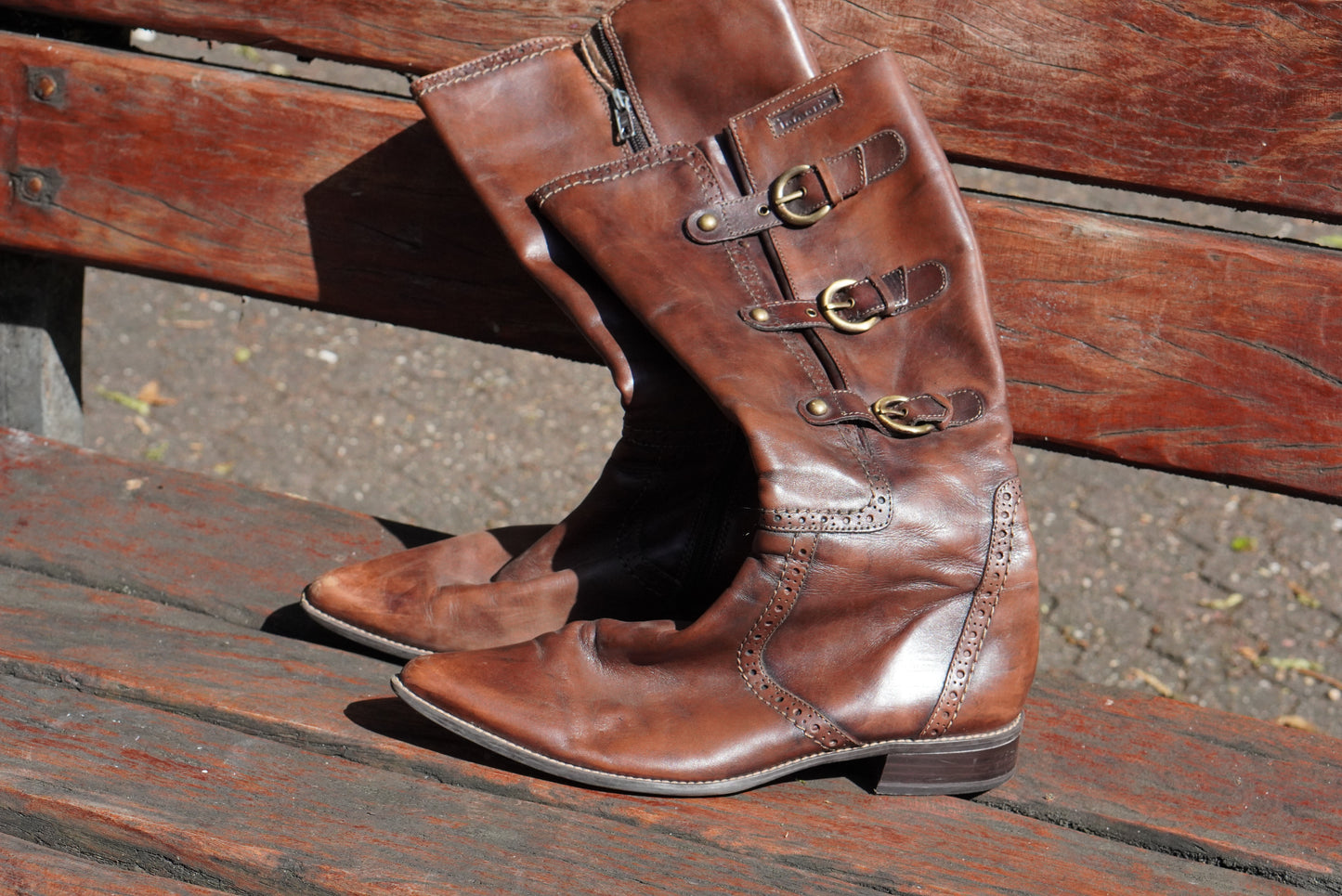 Tamaris Vintage 90s Brown Leather Knee High Boots Brogue Detail Riding Boots 41