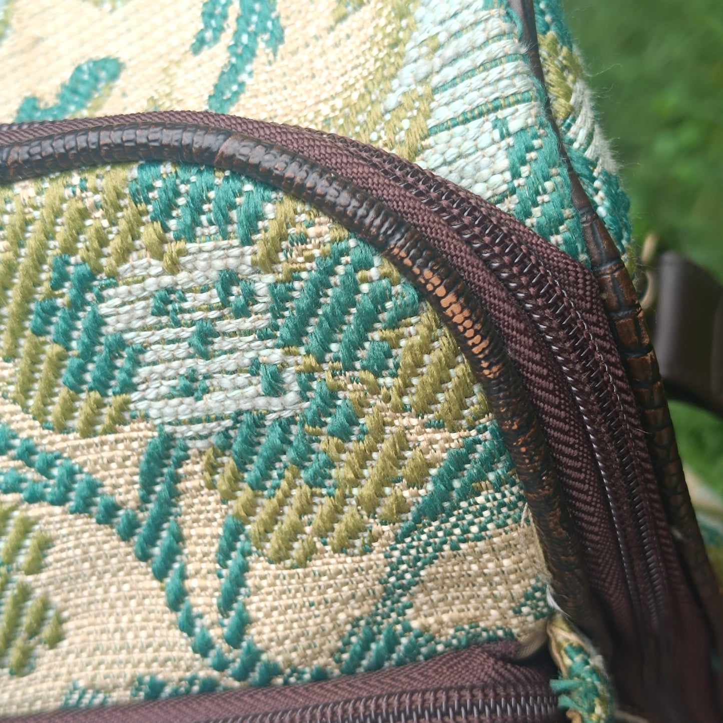 Bueno Vintage Tapestry Travel Bag - 90s Floral Weekender Duffle