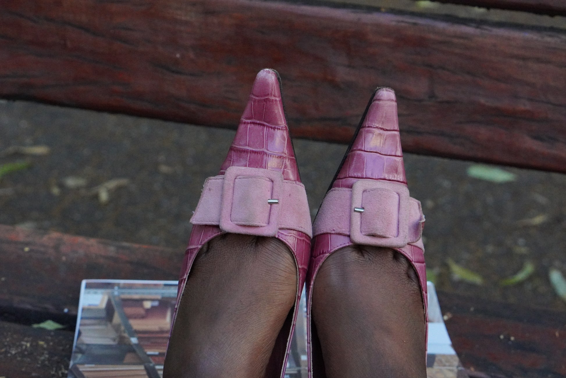 Vigneron Paris Vintage Pink Croc Pumps 38 Italy Y2K Pointed Toe Kitten Heels