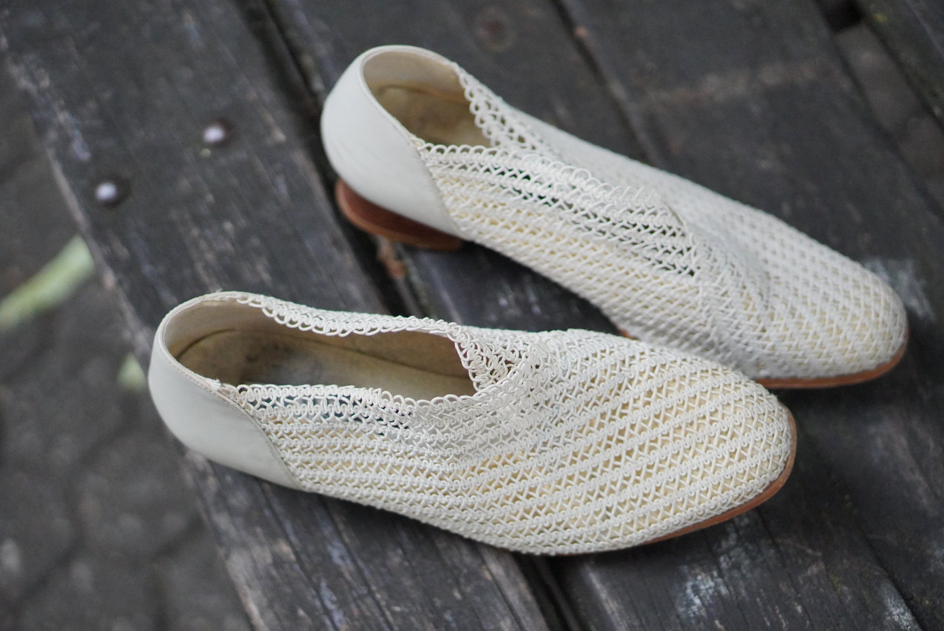 Anna K Vintage 1980s White Mesh Crochet Woven Block Heel Pumps Summer Shoes Size 39