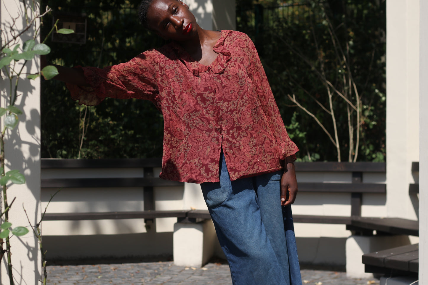 Vintage Silk Paisley Blouse | Plus Size 90s Red Ruffle Top 