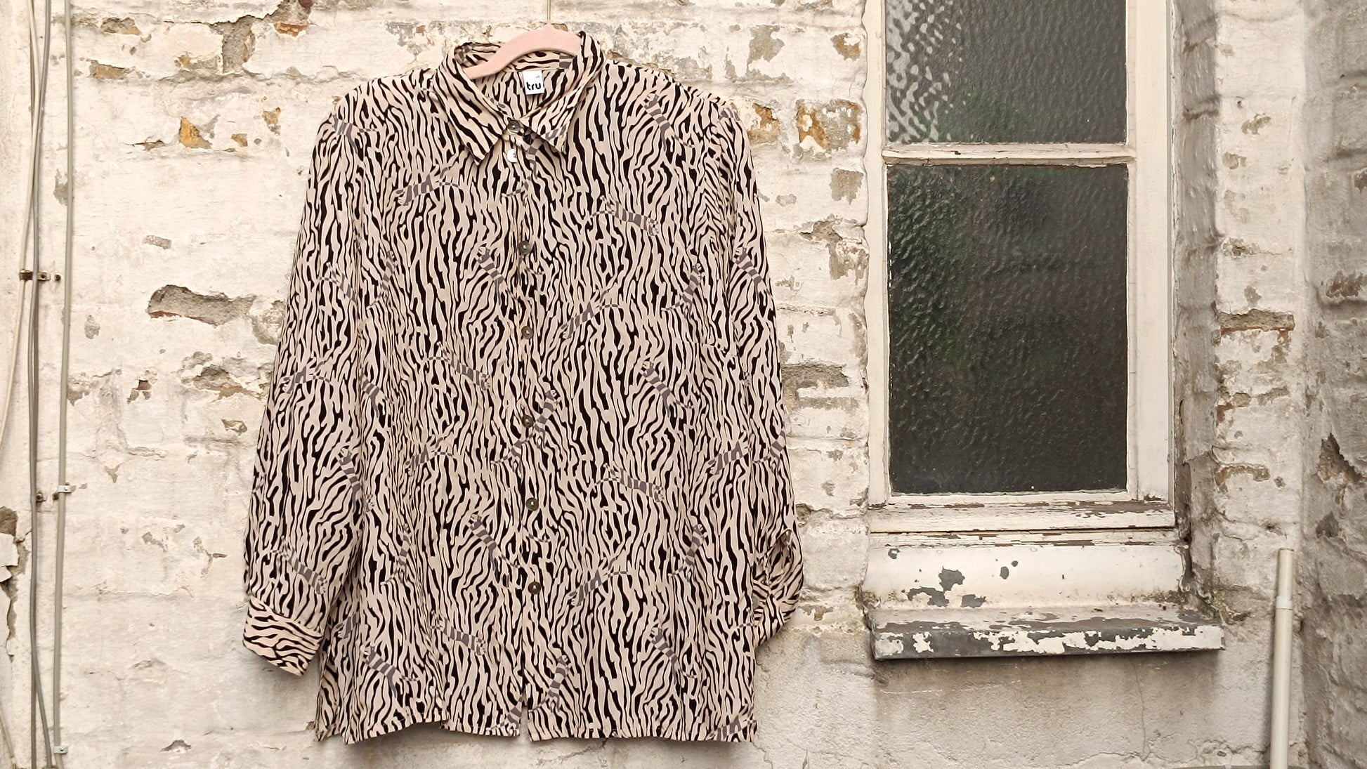  Vintage 90s Zebra Print Blouse - Oversized Animal Print Boho Top