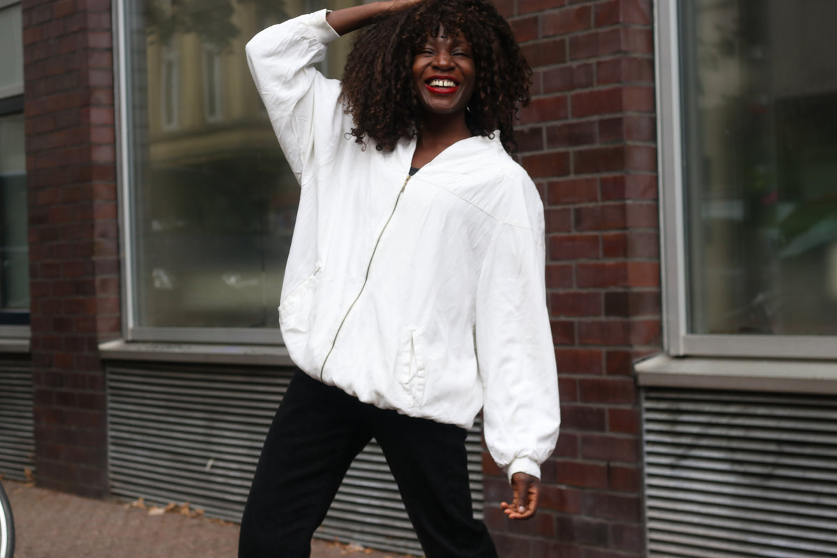 Vintage 80s Piretta White Embroidered Bomber Jacket | Oversized Zip Up M