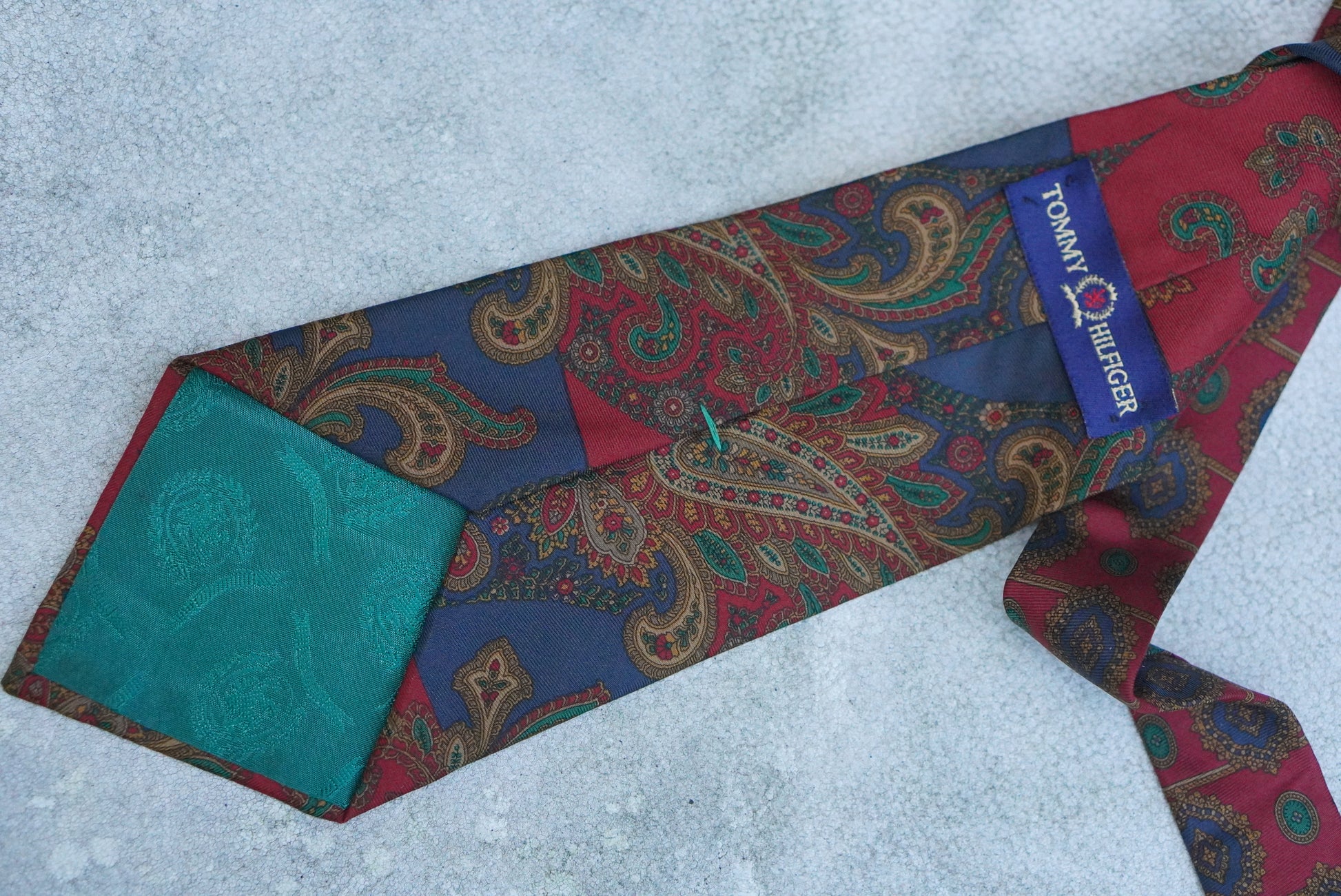 Silk Paisley Tie | Vintage Tommy Hilfiger Necktie Red Blue | One Size