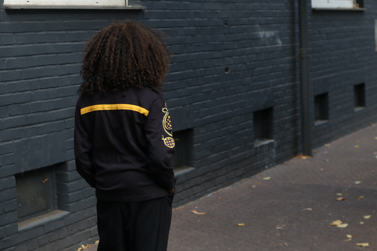 Vintage 80s Black Gold Embroidered Sweatshirt M | Nautical Graphic Jumper