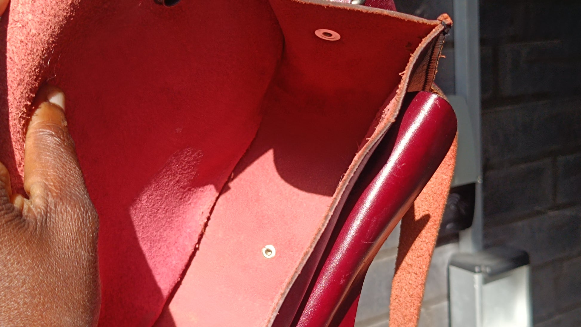 Vintage Red Leather Crossbody Bag - 70s Saddle Shoulder Purse
