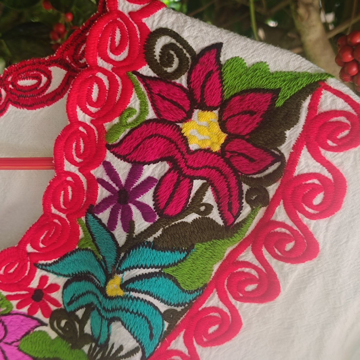 Vintage 1970s Mexican Embroidered Blouse - Boho Floral Top