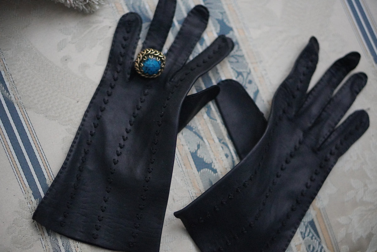 Vintage Leather Gloves | 1970s Mid Calf Opera Gloves | Black Size 7.5