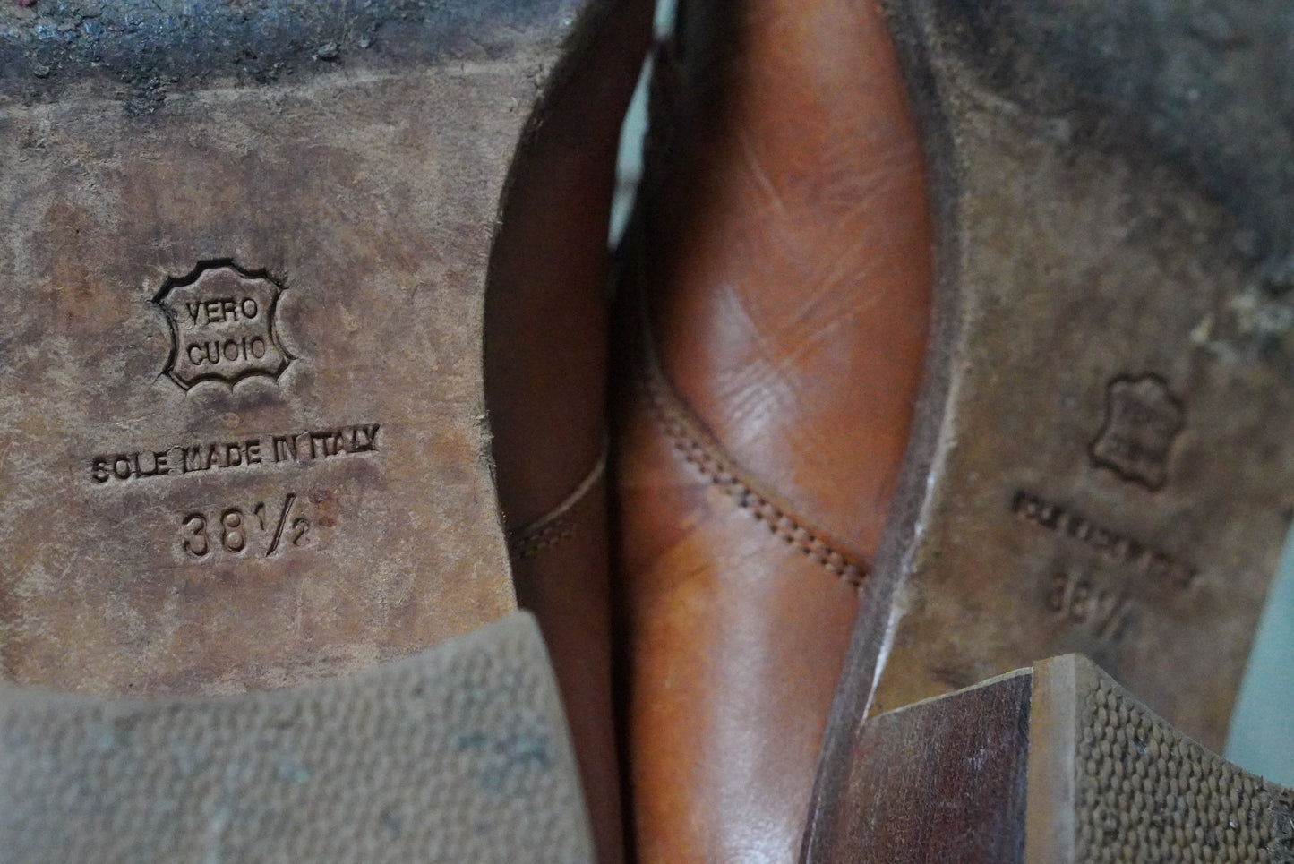 Leather Oxfords - 70s Tan Brown Square Toe Heeled Shoes - Size EU 38.5