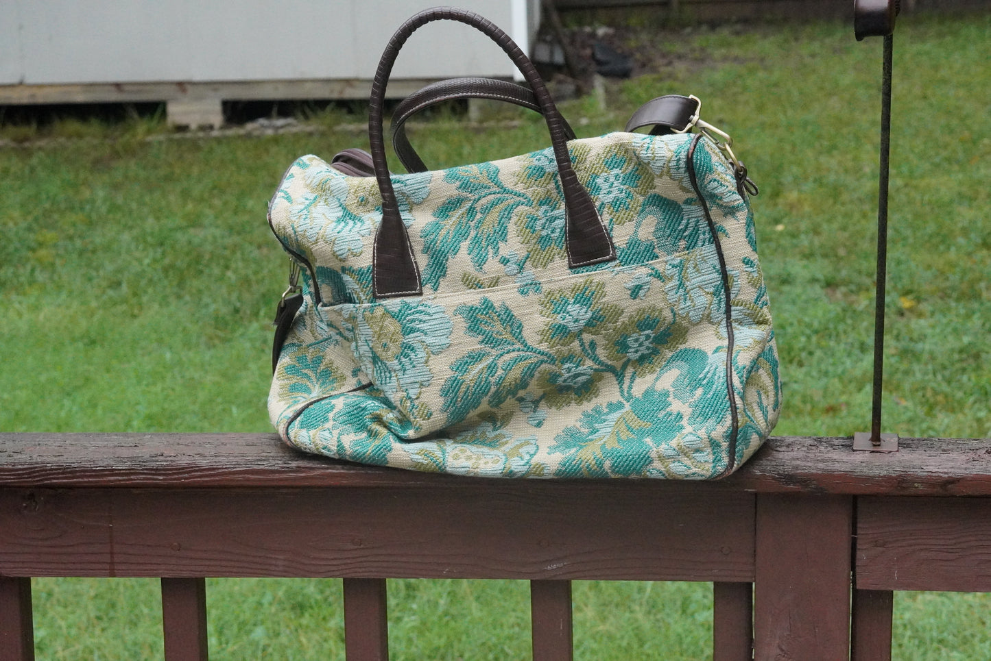 Bueno Vintage Tapestry Travel Bag - 90s Floral Weekender Duffle