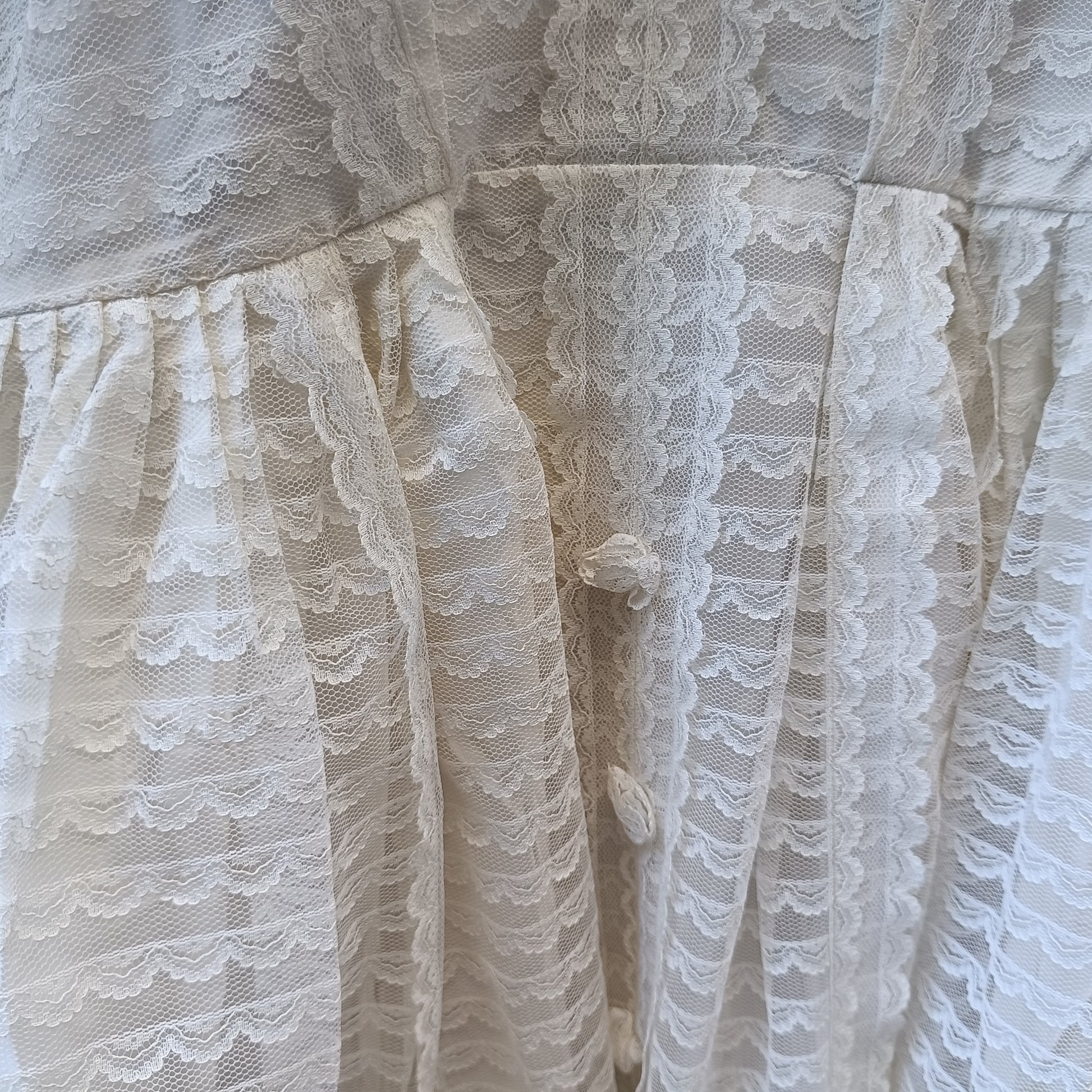 Vintage 70s White Lace Maxi Dress, Small, High Collar, Tiered Scallop Lace
