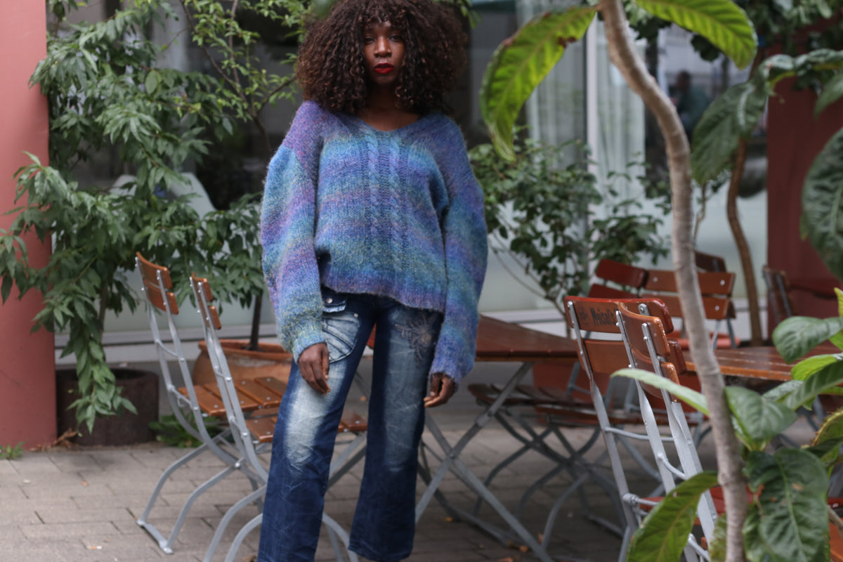 V-Neck Cable Knit Sweater | Vintage 80s Blue Puff Sleeve Jumper M