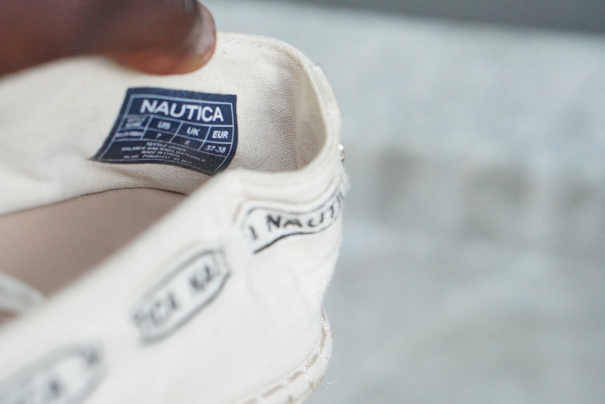 Nautica Retro Style Cream Canvas Espadrilles - Size US 7