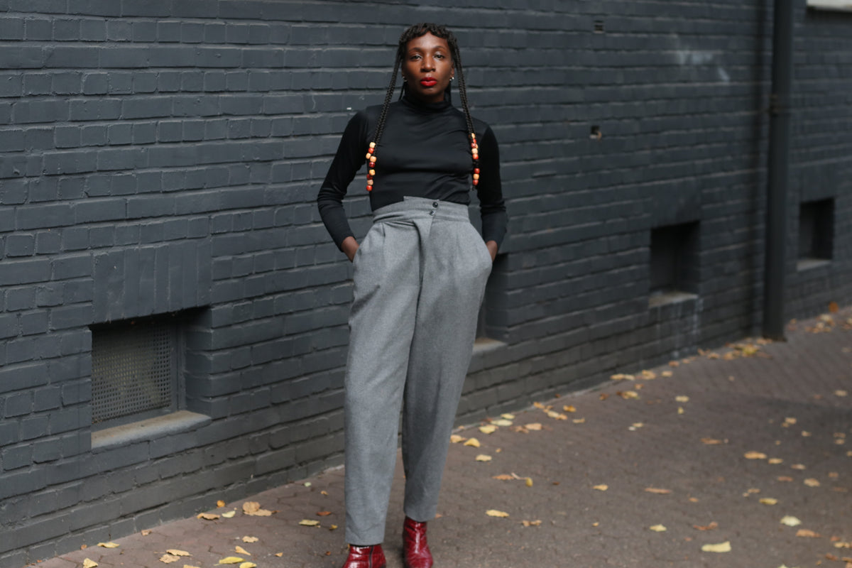 Vintage Grey Pleated Wool Trousers | High Waist Tapered Pants S