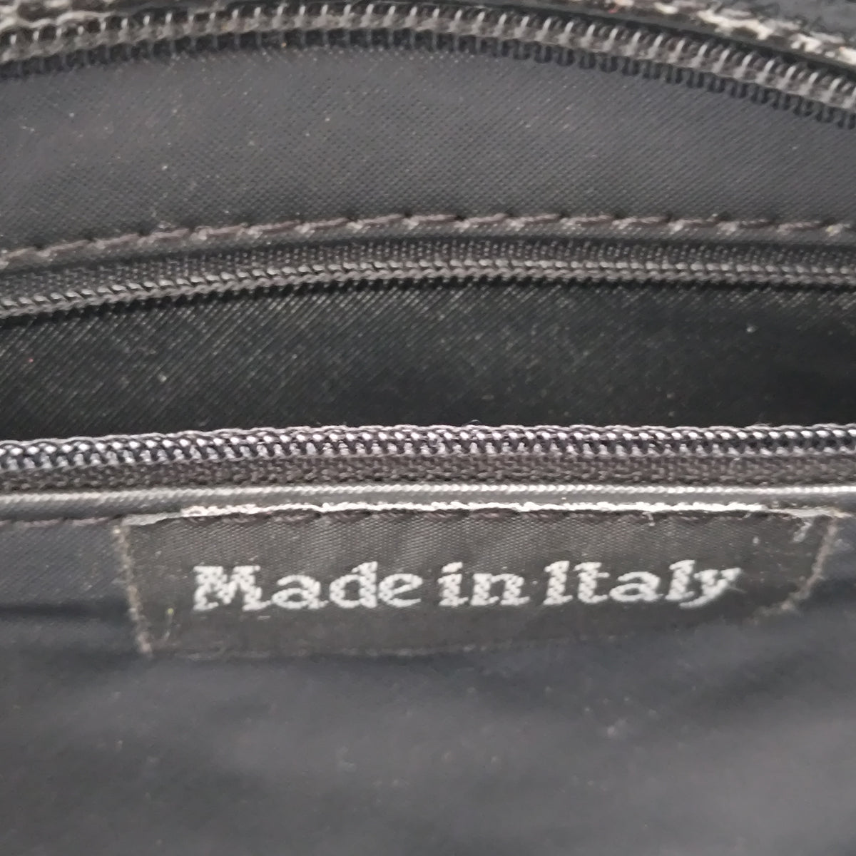 Vintage 90s L. Credi Shoulder Bag | Black Patent Leather Purse
