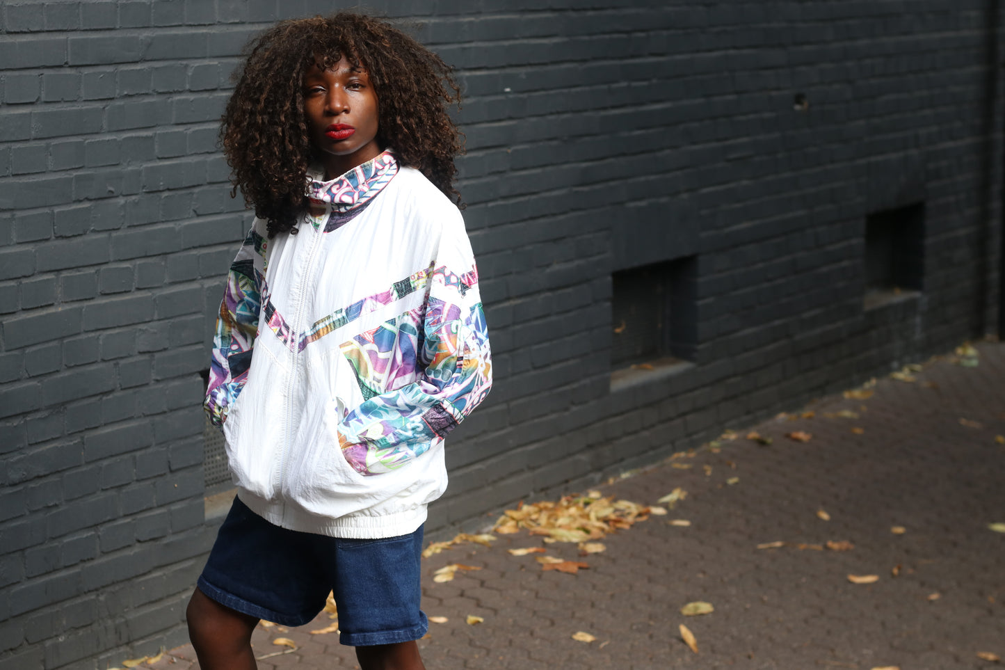 80s Vintage Track Jacket - Abstract Pattern White Windbreaker | M/L