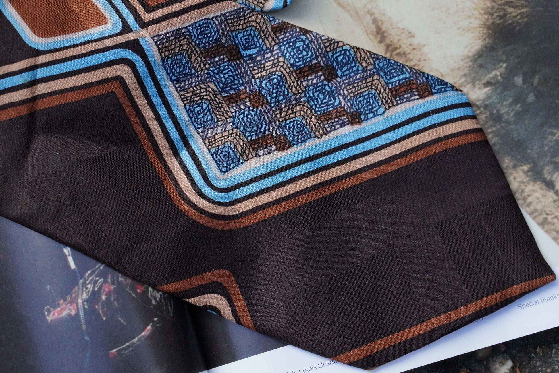 Le Schans Paris Vintage 1970s Silk Tie Geometric Abstract Brown Blue Retro Neckwear