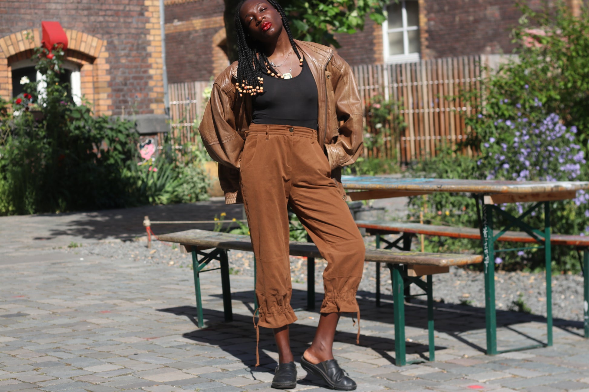 Vintage Y2K Brown Cropped Cargo Trousers - Drawstring Ankle Pants