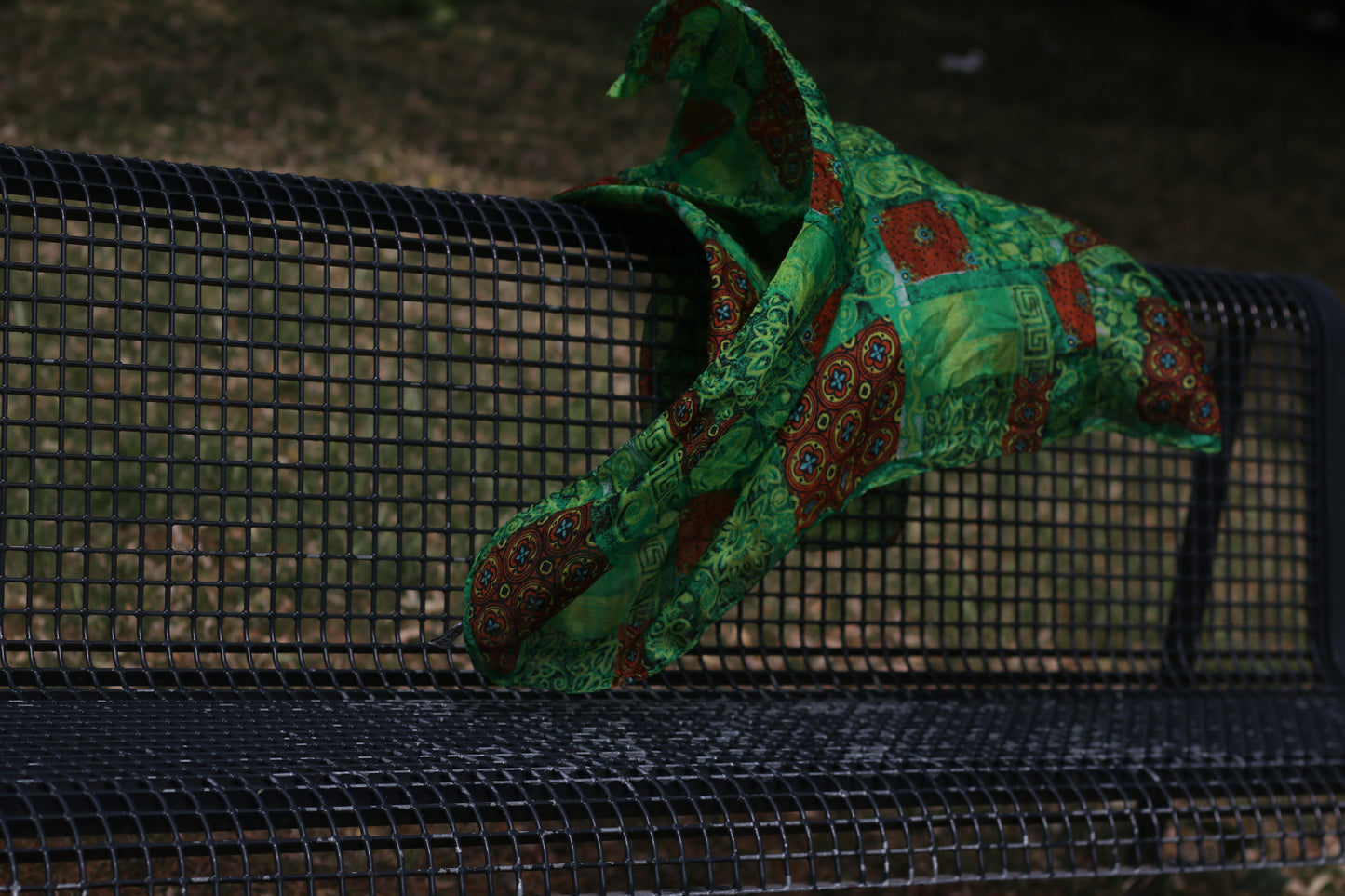 Vintage 100% Silk Green Scarf - Retro Patterned Head Wrap Bandana