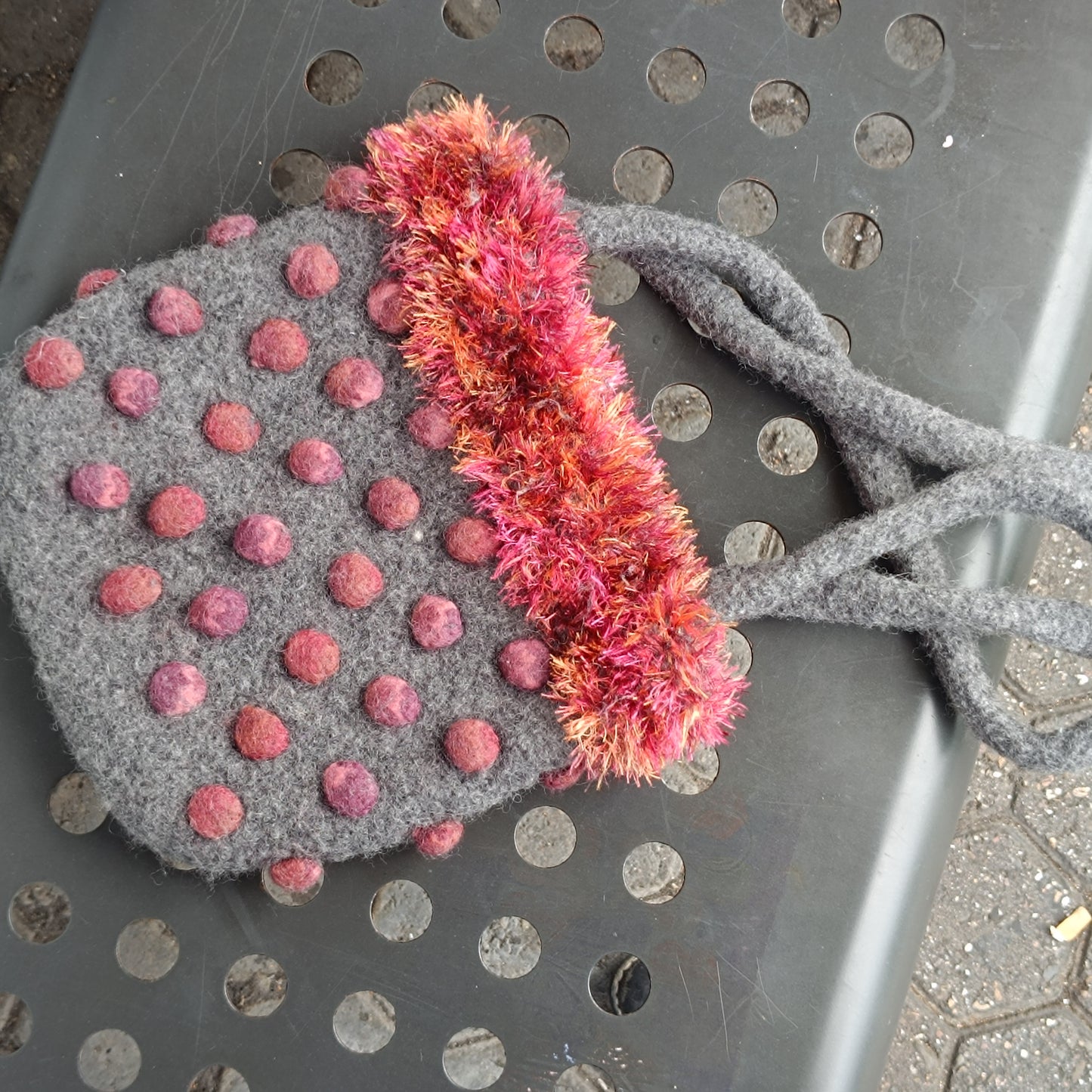 Vintage Y2K Felt Wool Polka Dot Handbag - Retro Fuzzy Fringe Tote