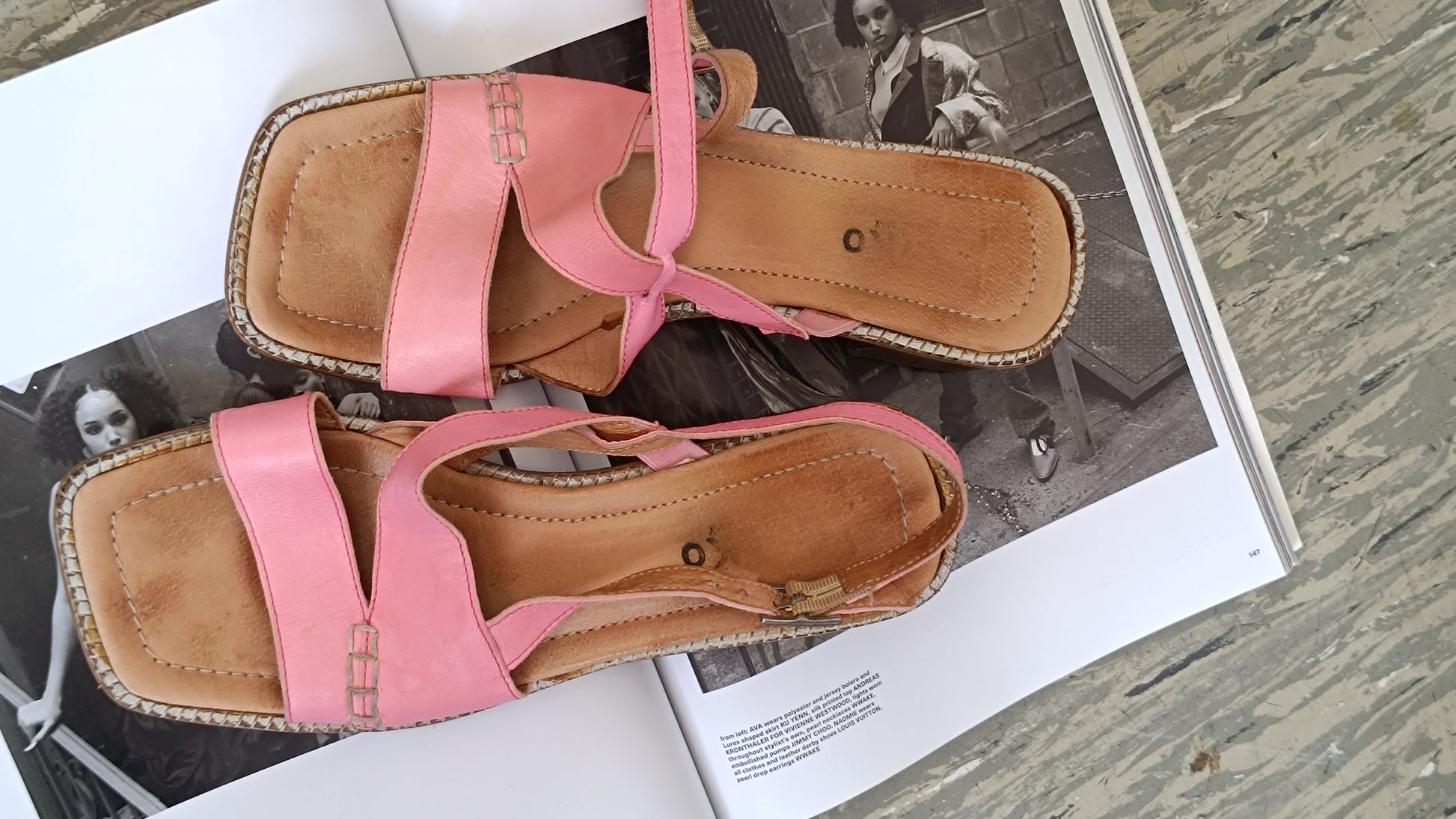 Vintage Pink Leather Sandals Size EU38