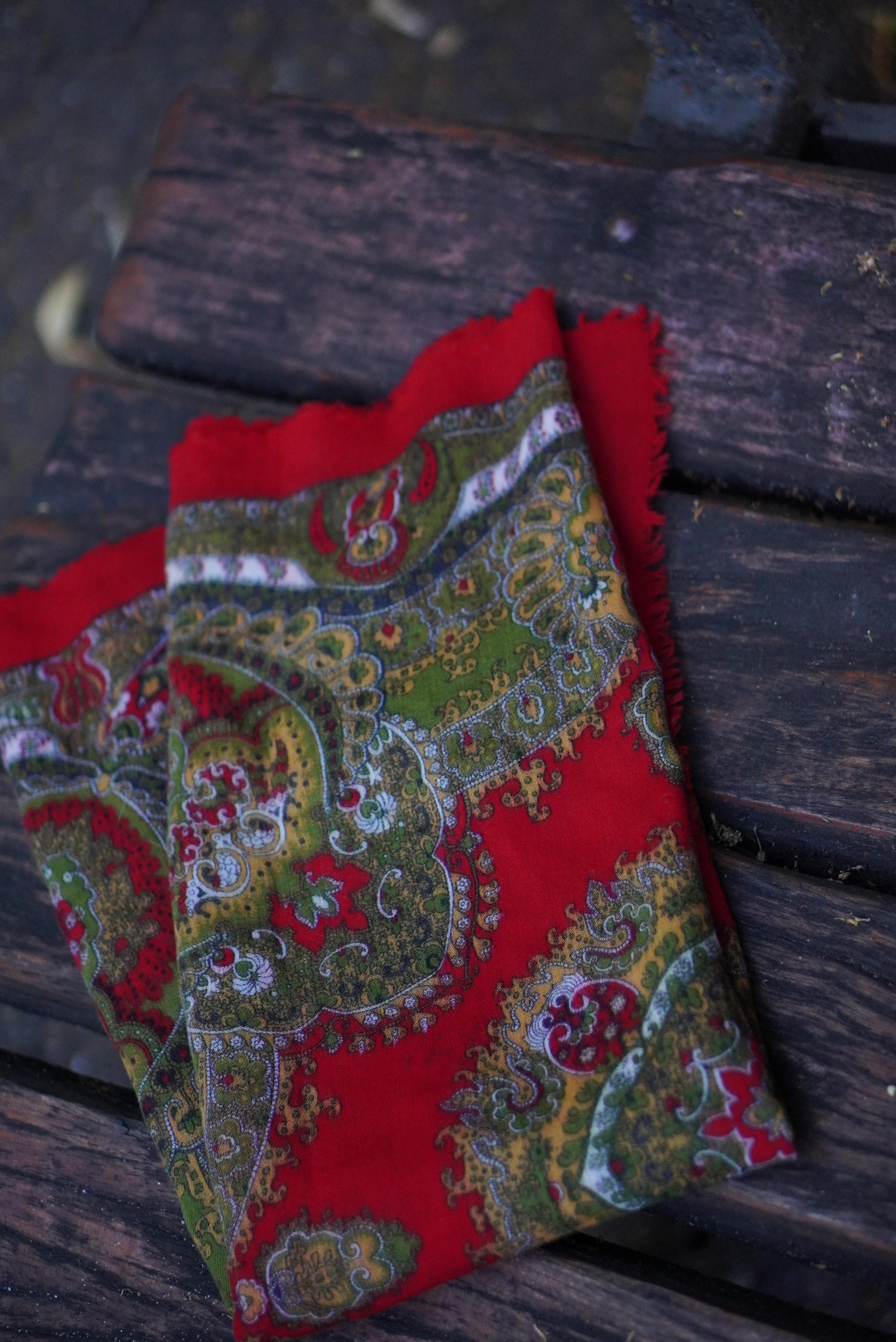 Vintage 1970s Paisley Wool Scarf Red Green Folk Medallion Fringed Shawl Babushka
