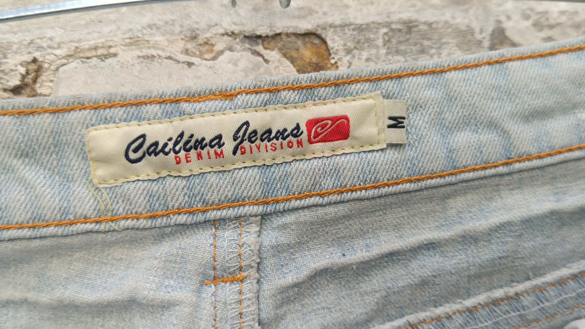 Cailina Vintage Y2K Denim Jorts Embroidered Distressed Jean Shorts 90s Capris M